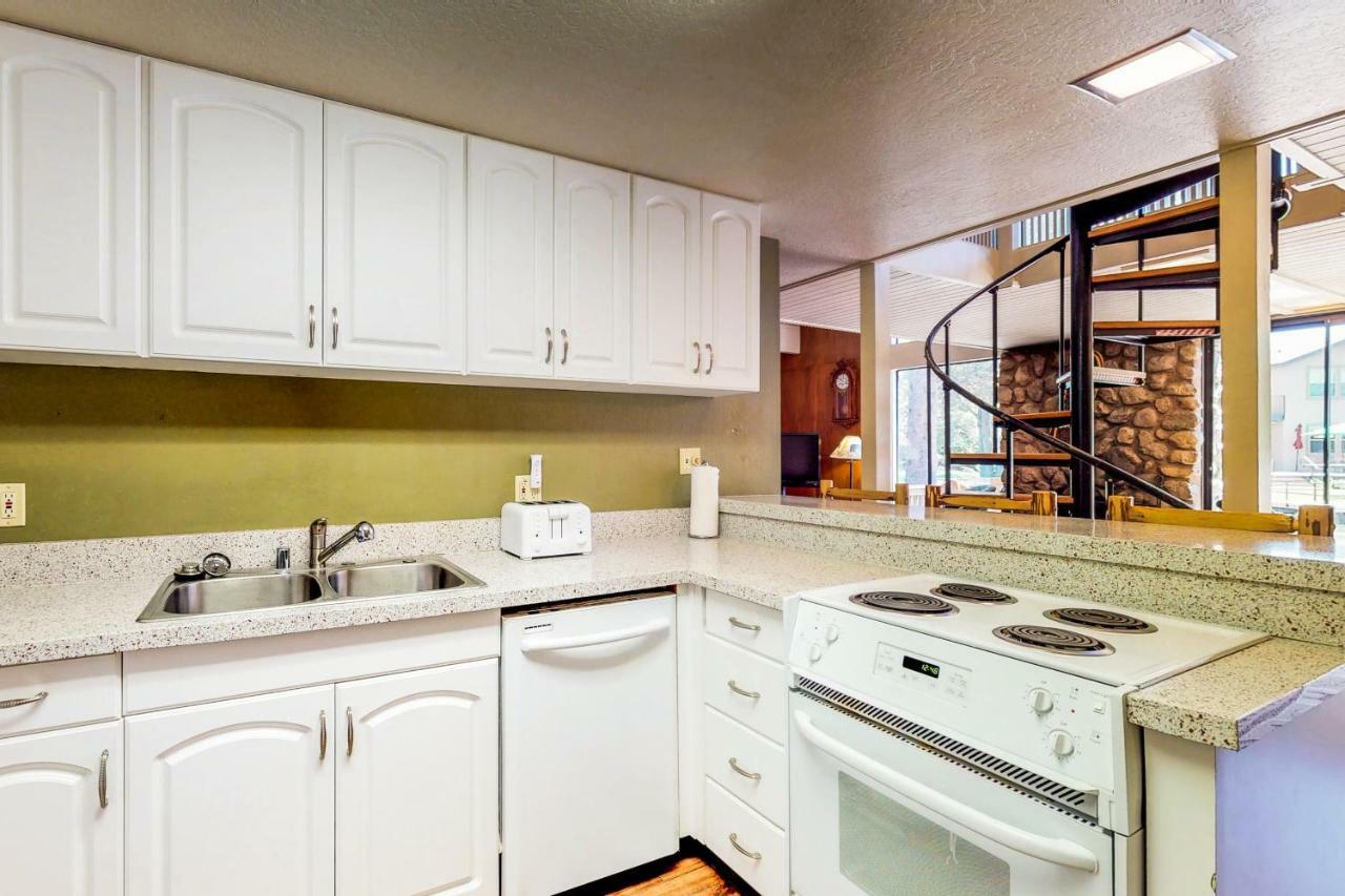 Waterfront Apres' Ski Cabin Villa South Lake Tahoe Buitenkant foto