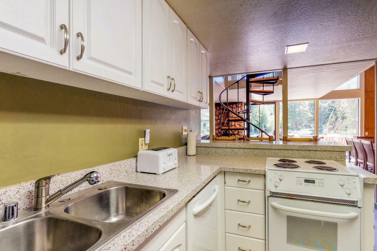 Waterfront Apres' Ski Cabin Villa South Lake Tahoe Buitenkant foto